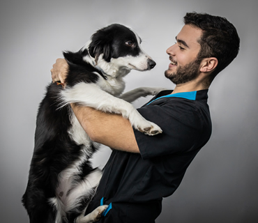 Cirujano Veterinario especialista en traumatologia Juan Luis Torres